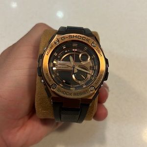 Casio G-Shock 5475 copper